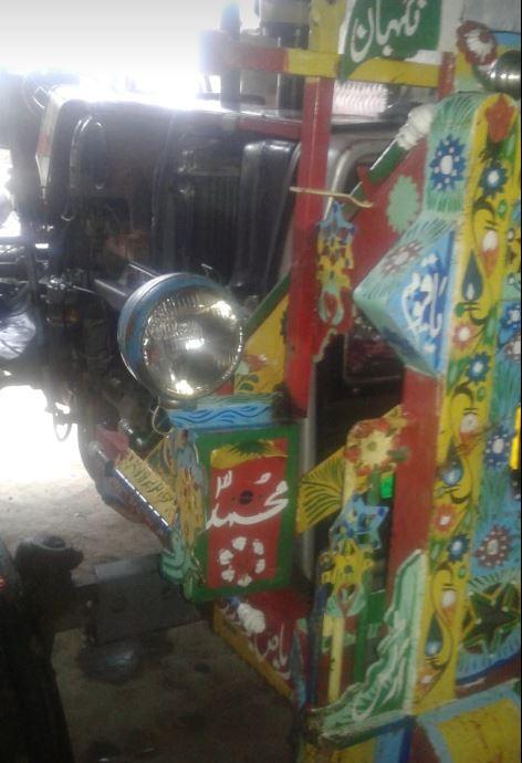 Tractor 375 model 2010 far sale