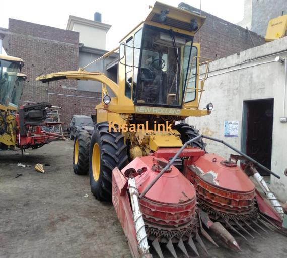 New Holland 2305