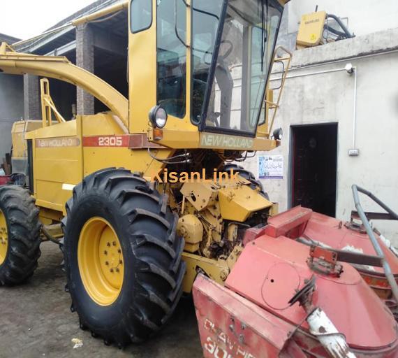 New Holland 2305