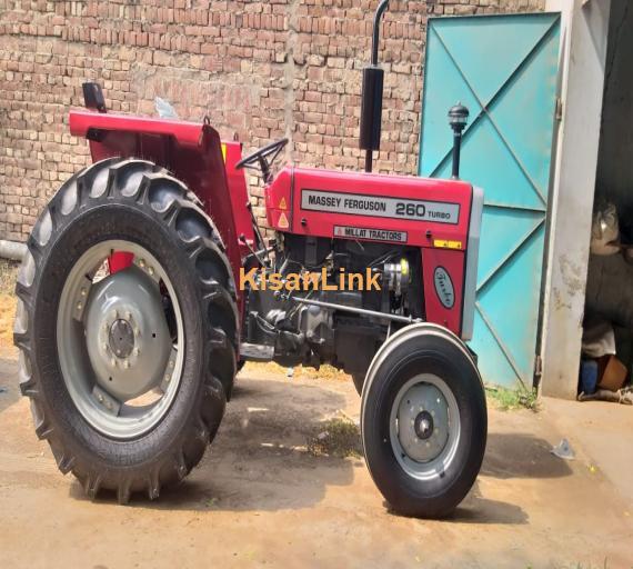 Massey MF260 Tractor