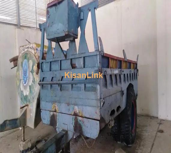 Tractor Massey Ferguson 385 (4X4)