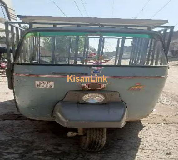 Auto Rikshaw Loader 2000 Model