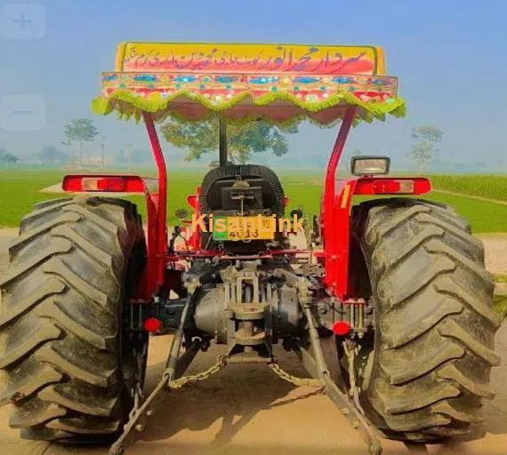 Massey Ferguson Tractor 385