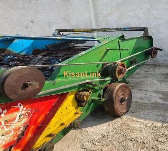 potato harvesting machine digger for sale